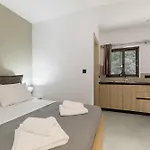Sokol Stone House 3* Vlikhón