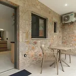 Sokol Stone House 招待所 3*