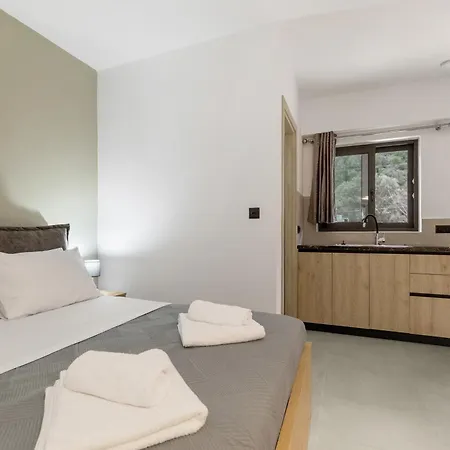 Sokol Stone House 3* Βλυχό