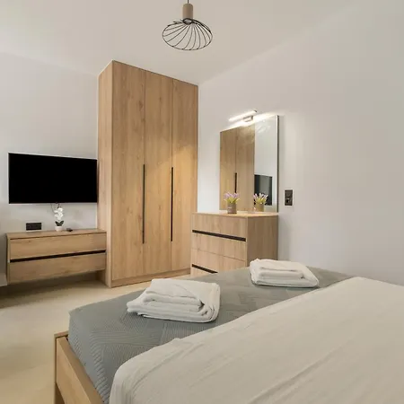 Sokol Stone House Vlikhón