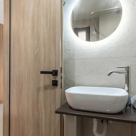 招待所 Sokol Stone House