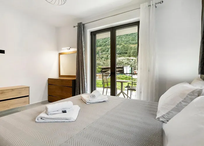 Sokol Stone House 3*